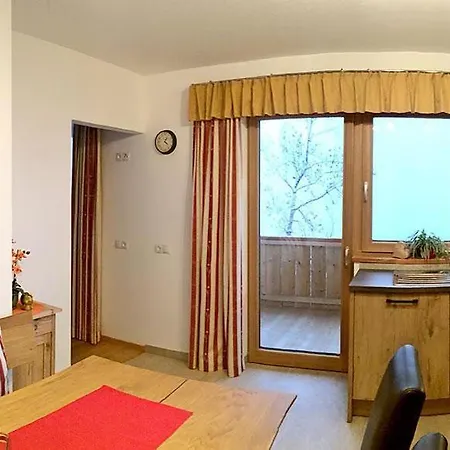 Natural A Apartment *